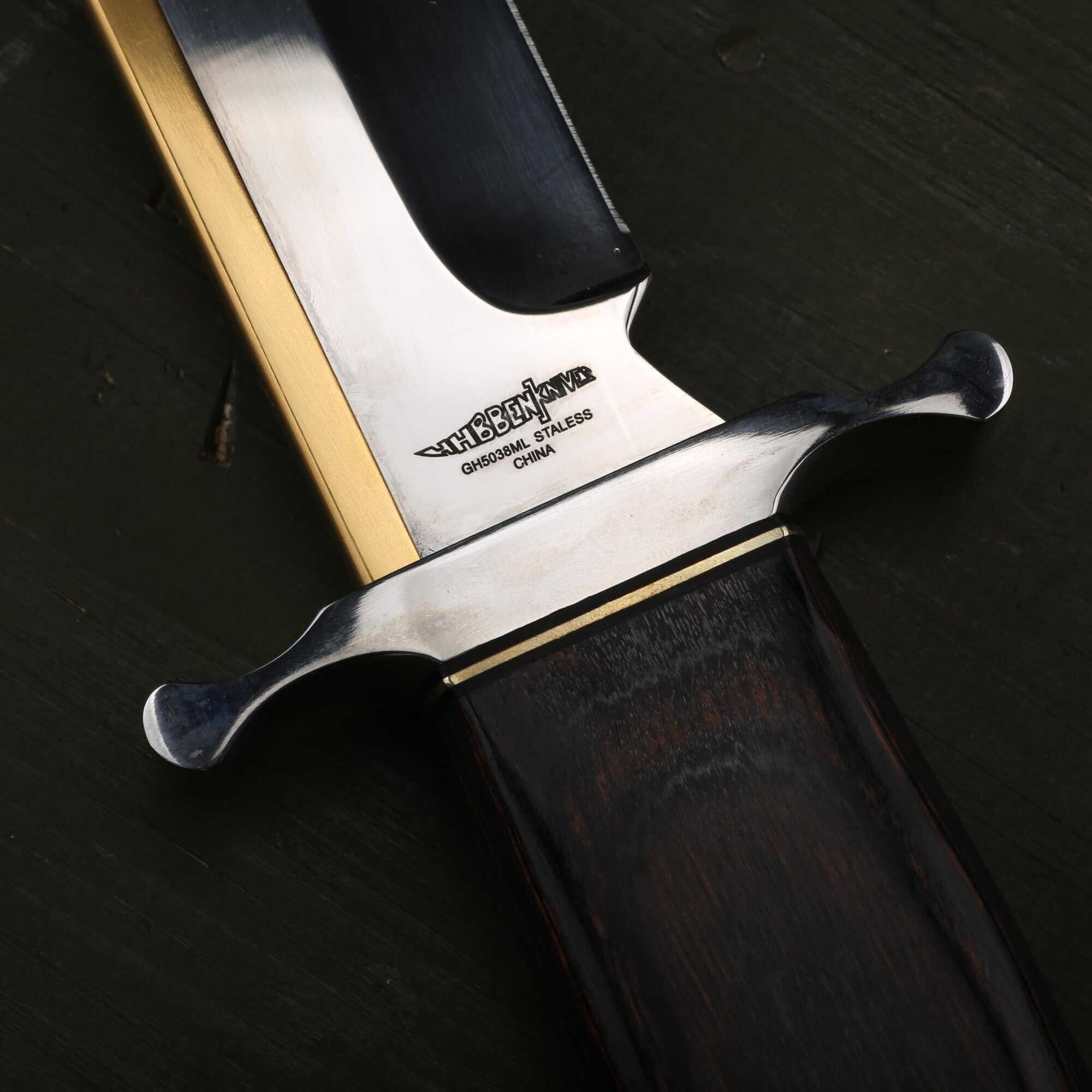 Ac019 large bowie knife blade detail2