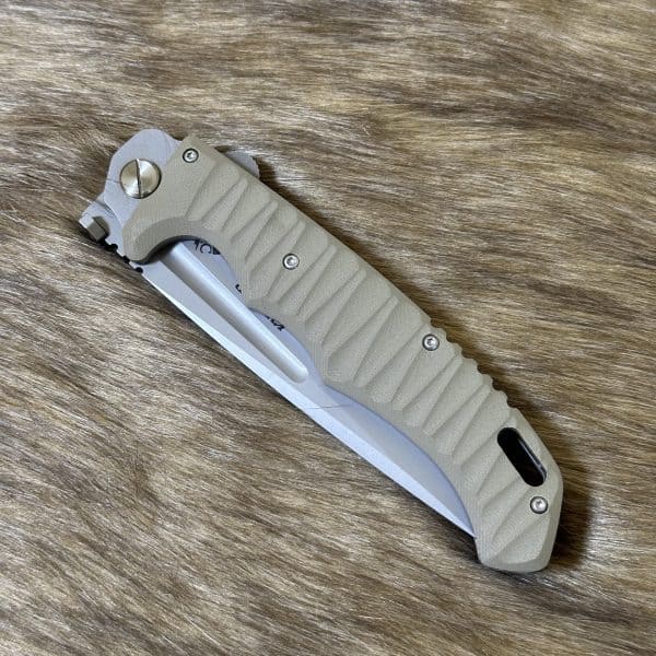 Af007 spearhead folding knife folded state1